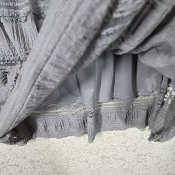 VTG Max Studio Gauzy Tiered Maxi Skirt M Green Pull On Elastic Waist Boho Fairy - Picture 4 of 10